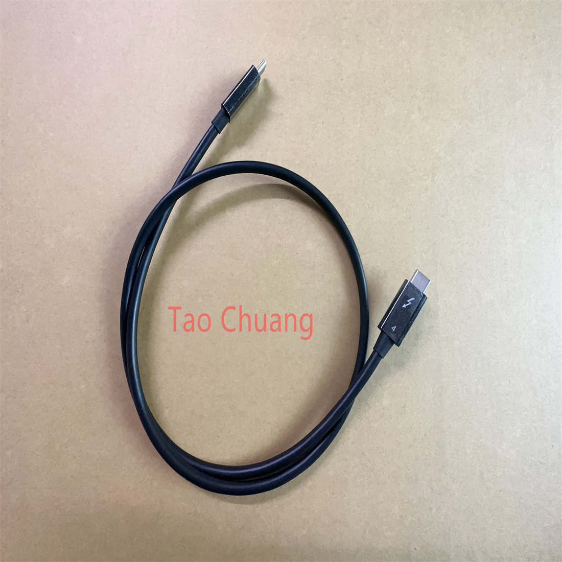 Cable de datos para estación d - Docking Station Thunderbolt 4 reseña y precio