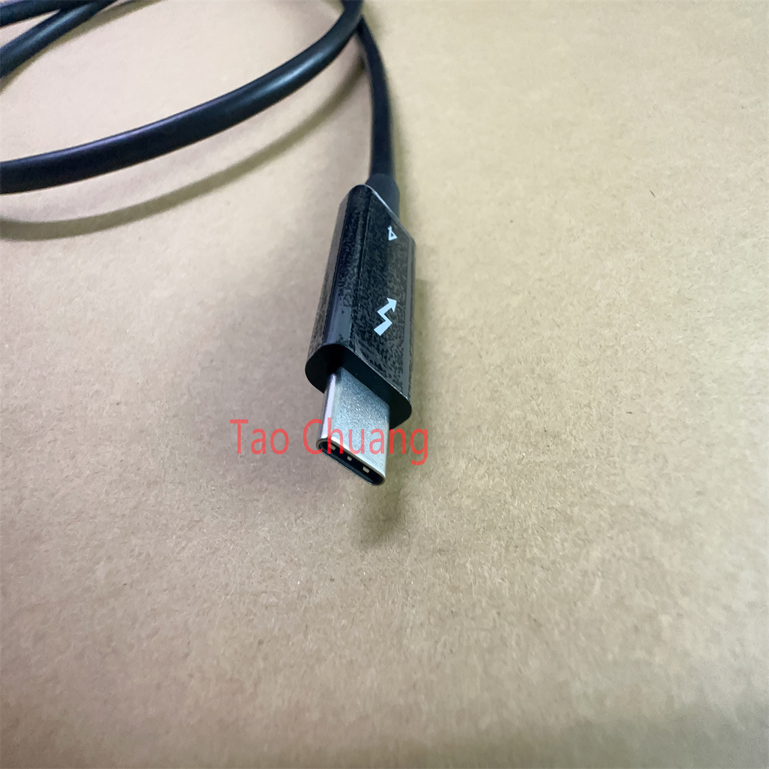 Cable de datos para estación d - Docking Station Thunderbolt 4 reseña y precio